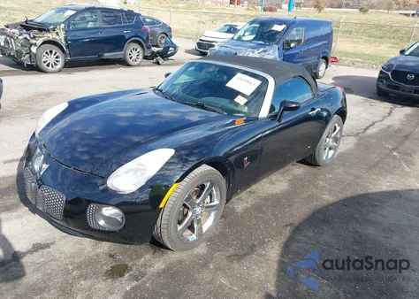 2007 Pontiac Solstice Gxp z USA, uszkodzony, nr VIN 1G2MG35X37Y118578